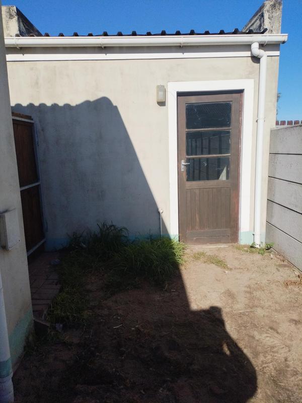 2 Bedroom Property for Sale in Highbury Western Cape